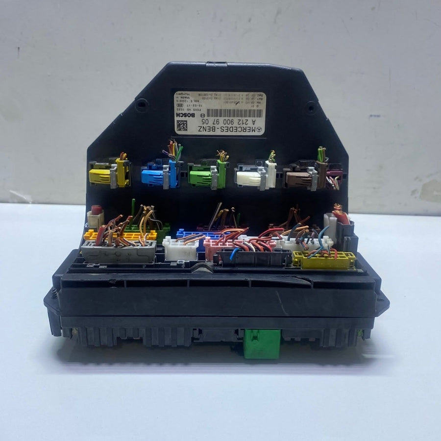 2010-2013 Mercedes-Benz C200 Front Sam Fuse Box Control Module A2129009705