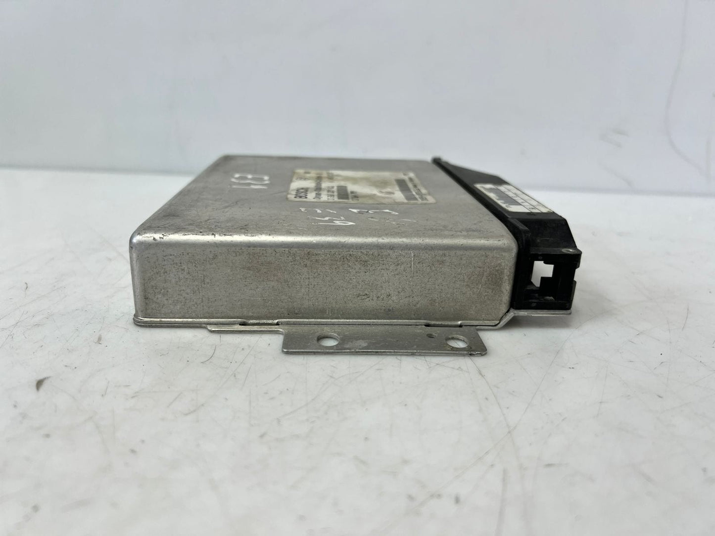 1997-1998 BMW 540i 5 Series E39 Abs Control Unit 1164799 OEM