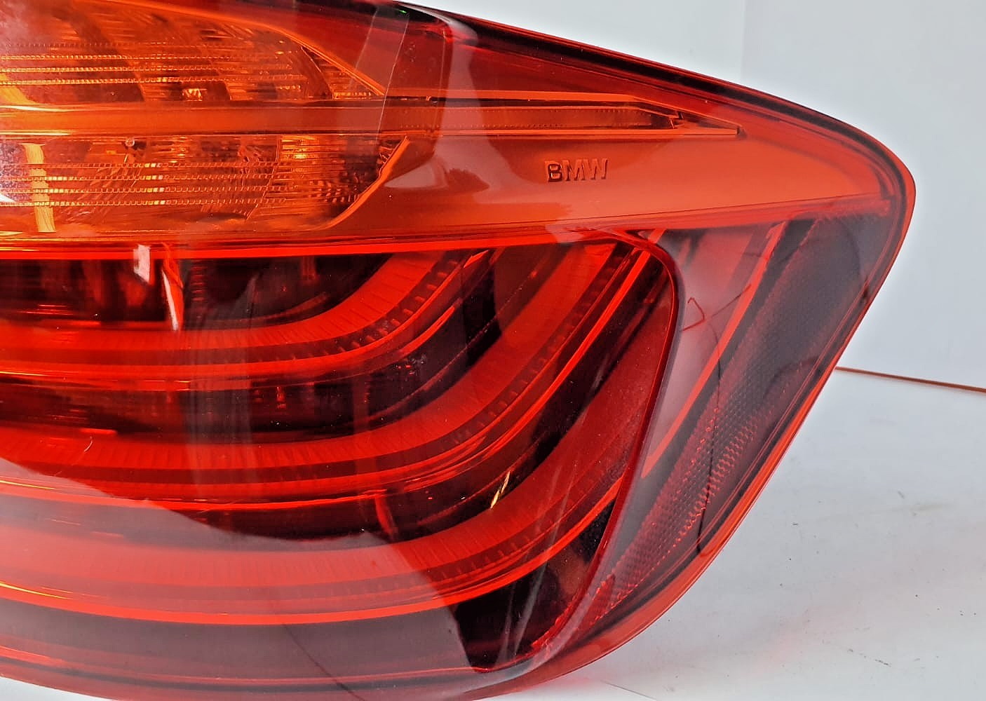 OEM 2014-2016 BMW 5 Series F10 Right Passenger Tail Light LED 184080-02