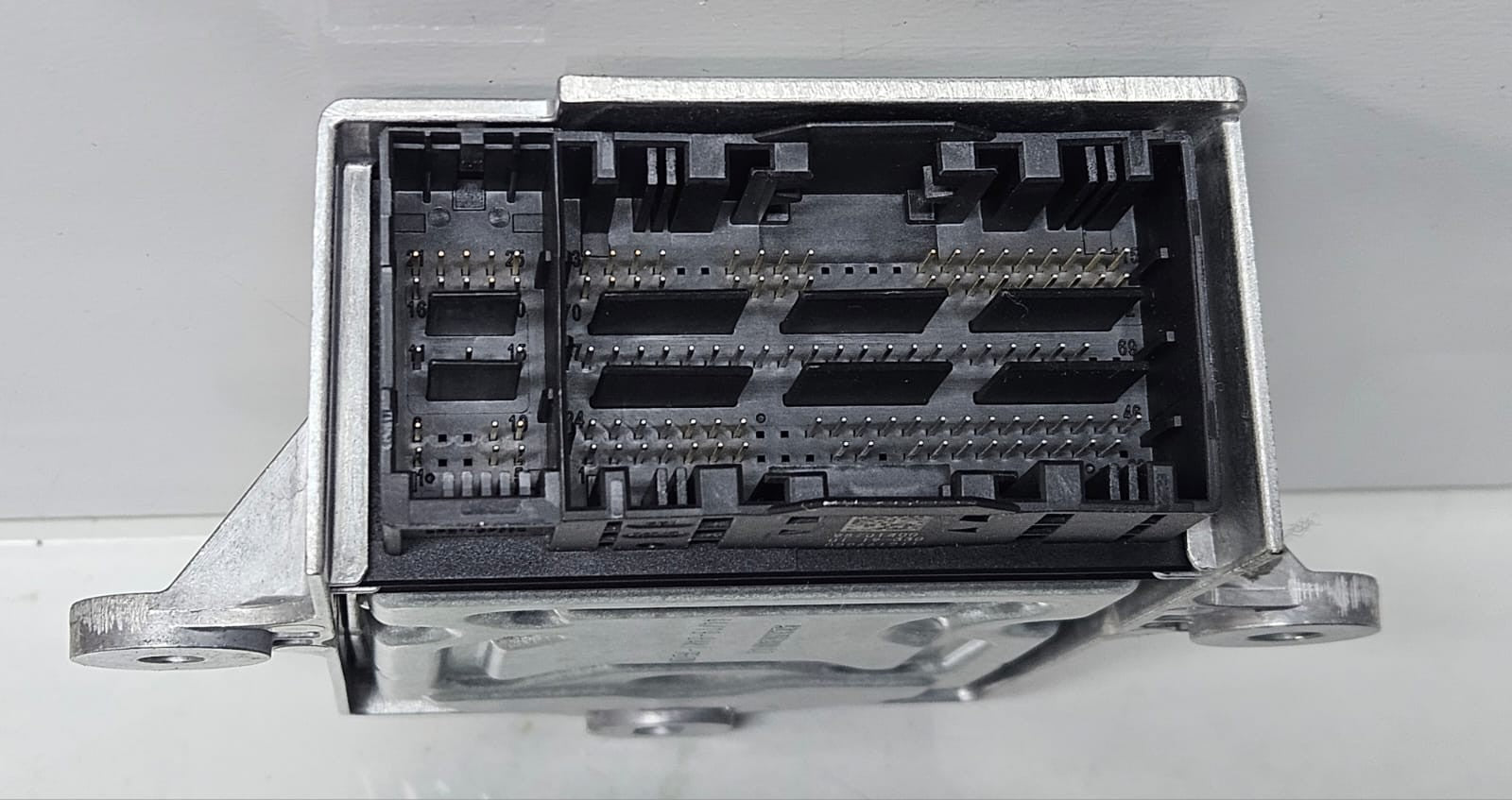 BMW X3 G01 SRS CONTROL MODULE UNIT 9890599 OEM USED