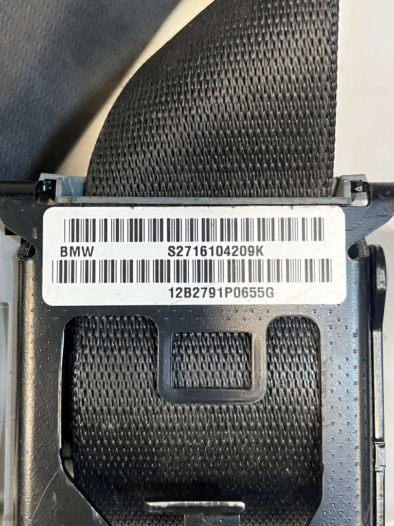 2010-2017 BMW X3 F25 and X6 E71 Front Right Seatbelt 30577122 OEM