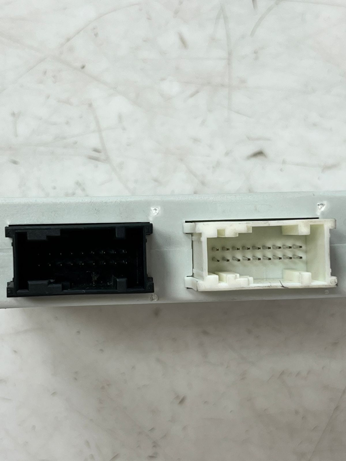 2011 BMW 335is E81 E93 E87 E90 E91 E92 Parking Distance Control Module 9225824