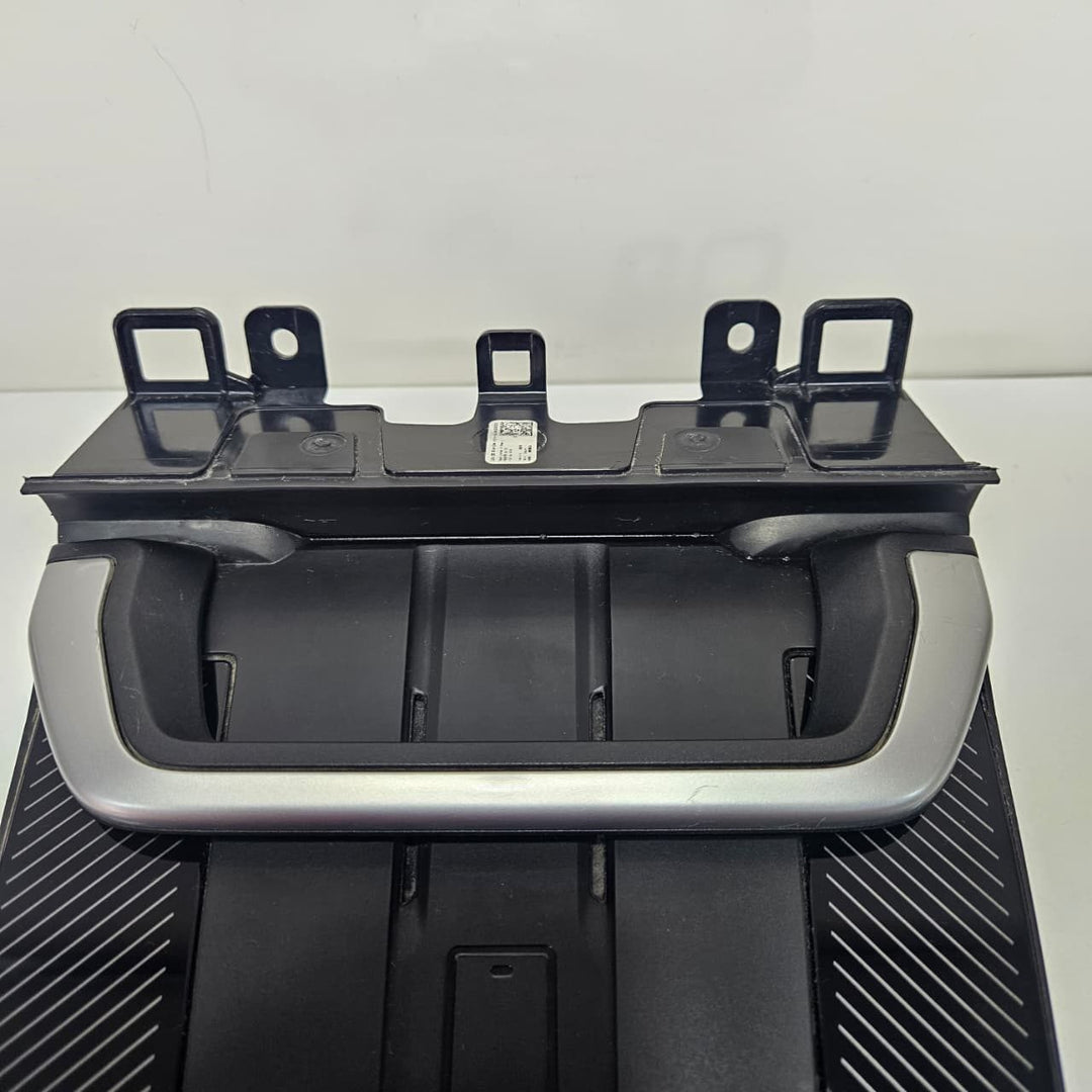 2022-2025 BMW X1 U11 Storage Compartment Trim Wireless Charger 5A22F51