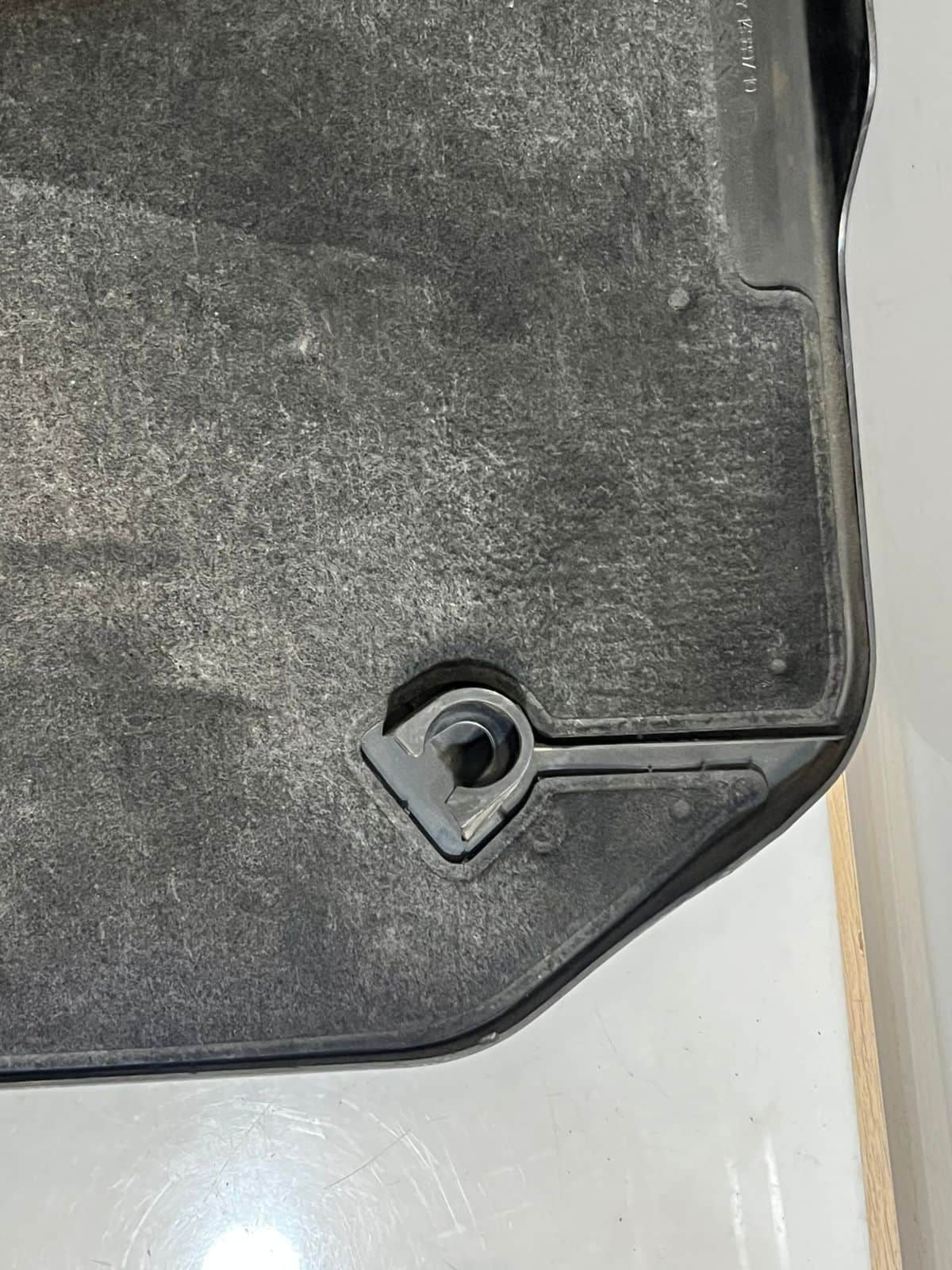 2010-2016 BMW 550i F10 F11 F01 F02 F15 F16 E70 E71 Engine TOP Cover 7800350 OEM