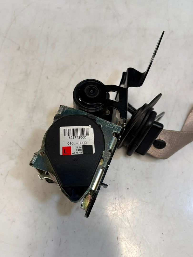 BMW 3 Gran Turismo 5' 7' F10 F11 F02 F01 Front Left Seatbelt 623742800 OEM