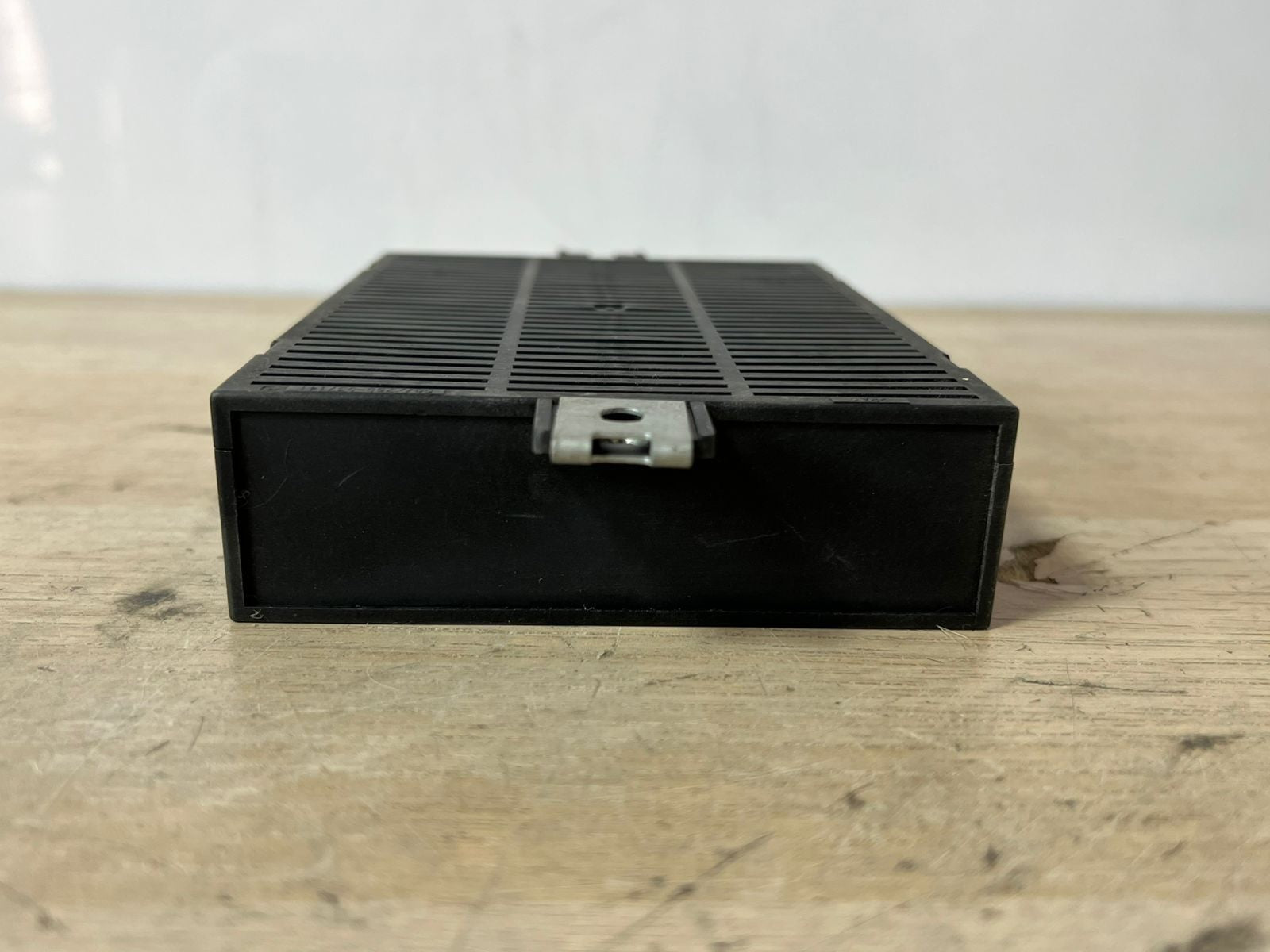 2002-2005 BMW 7 Series E65 E66 745i 760i Light Control Module 6922663
