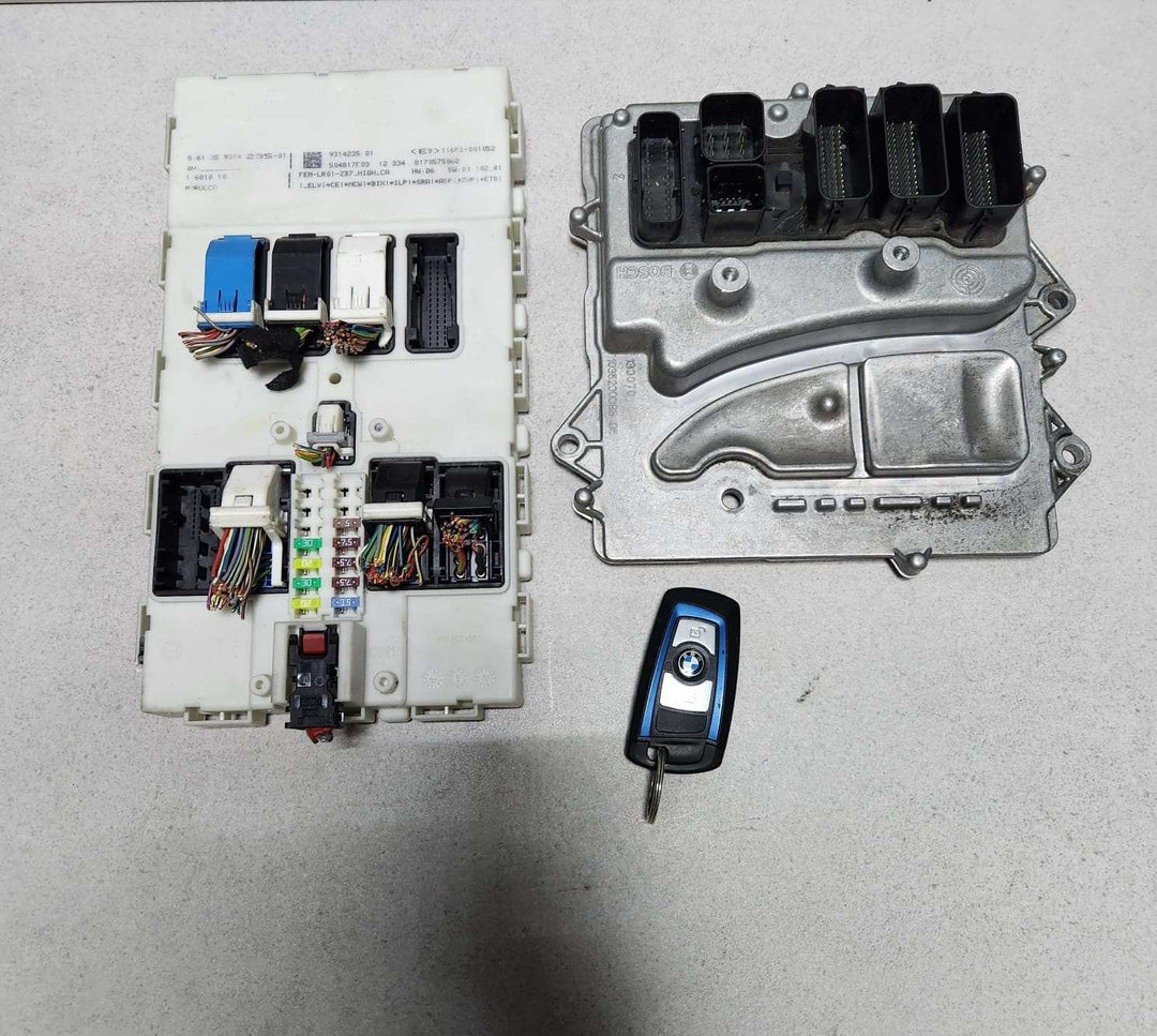 2013-2016 BMW M135i F20 F30 Engine Control Unit 8606776 F20 F30 N55 ECU SET 