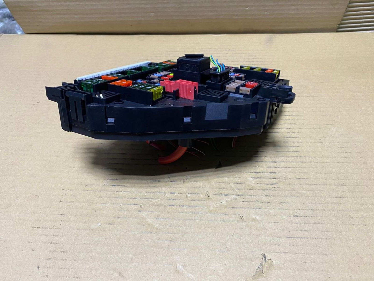 2013 BMW 750i Rear Power Distribution Fuse Box 9264924 F02