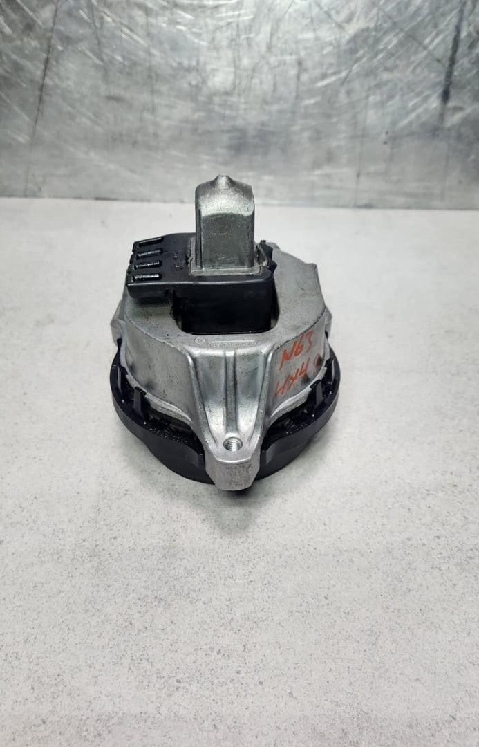 2018-2023 BMW M5 Engine Mount 6860458 M5 F90 7 Series G11 G12 M8 F91 F92 F93