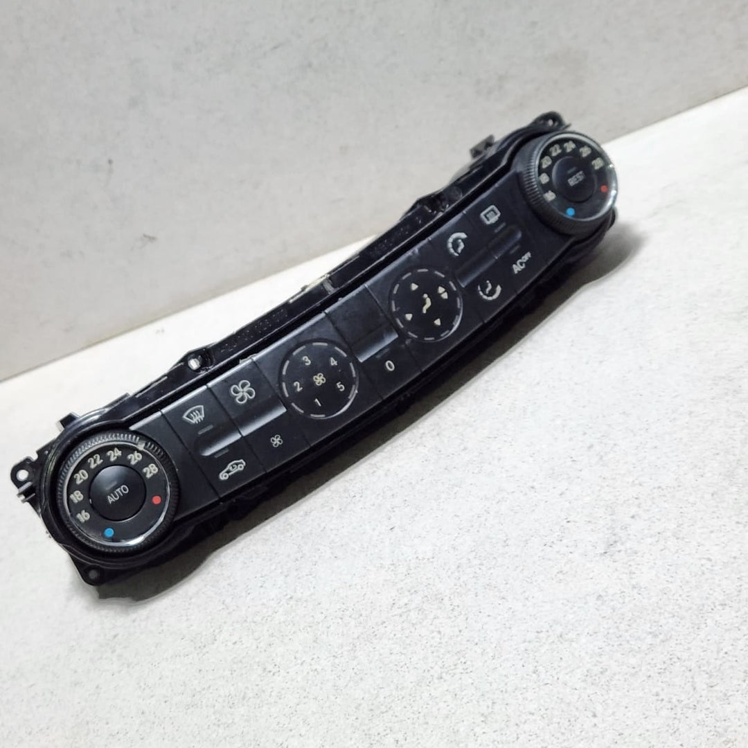 Mercedes-Benz E-Class Climate Control Panel 2118300385 W211 E-Class
