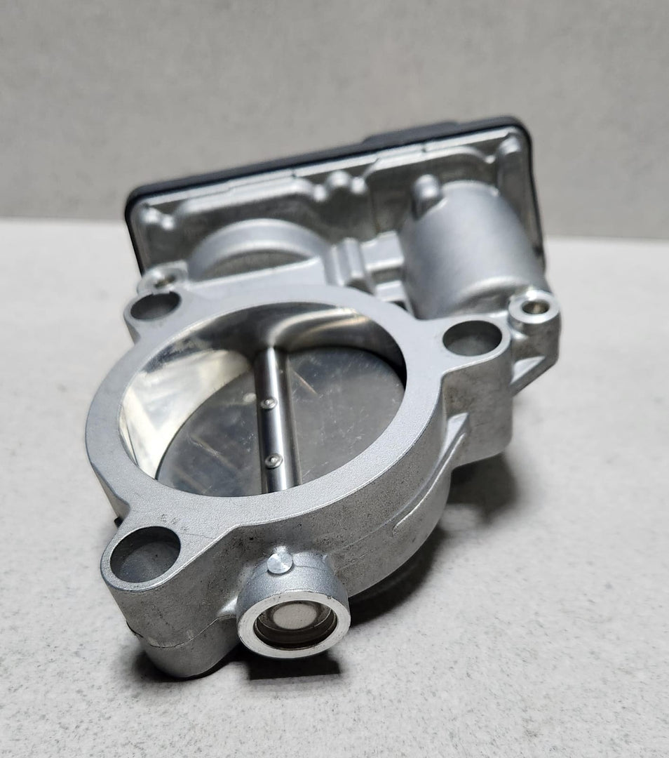 Genuine 2018-2020 BMW X2 Throttle Body 7619008 F48 G05 G07 G11 G1 G30 F90 F92