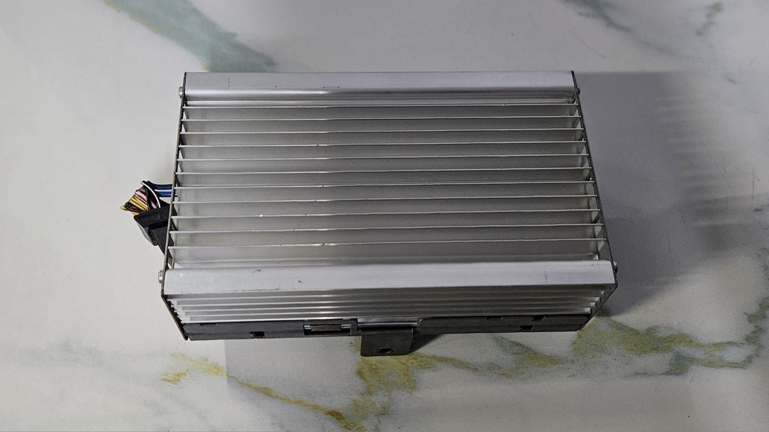 OEM BMW 6 SERIES F06 F12 F13 HARMAN BECKER SOUND SYSTEM AMPLIFIER 9266358