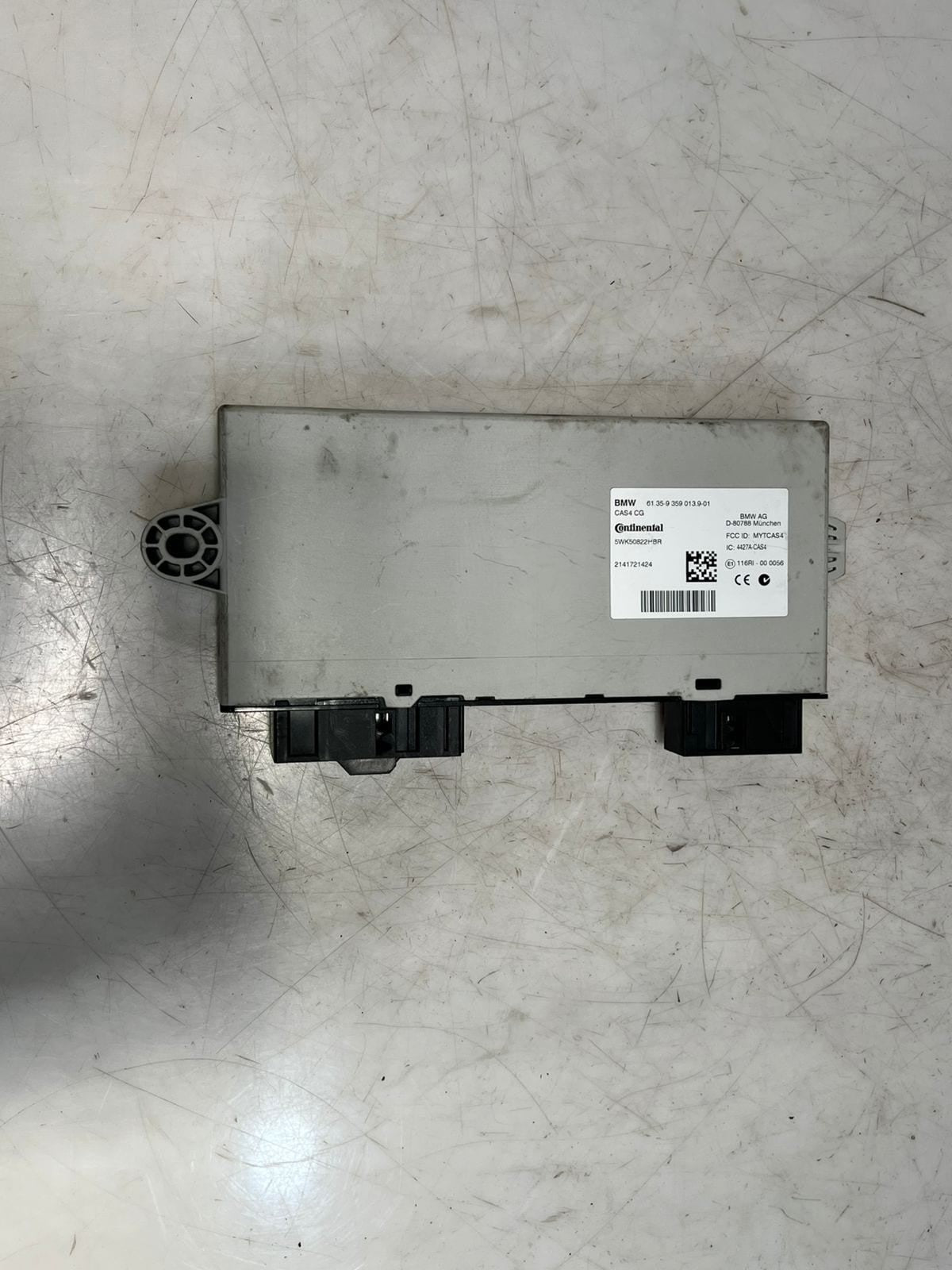 BMW 5 6 7 Series F10 F11 F06 F01 F04 Control Unit Module Cas4 9359013 OEM