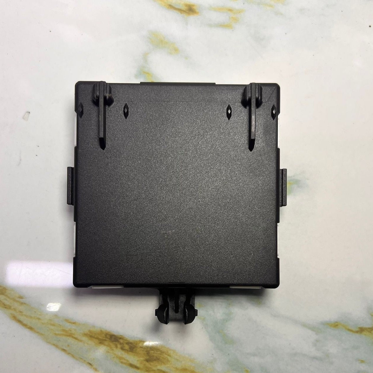 2018 Mercedes-Benz C43 AMG Door Control Module A 2229002014 W205 W222