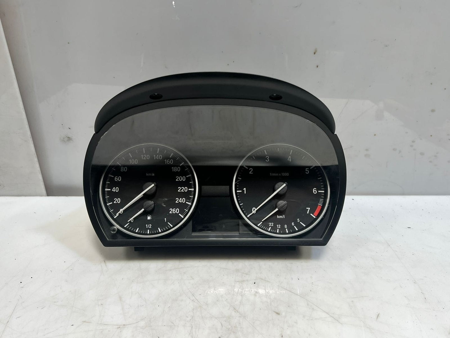 2011-2012 BMW X1 E84 Instrument Cluster SPEEDOMETER 9242340 OEM