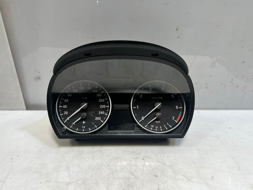 2011-2012 BMW X1 E84 Instrument Cluster SPEEDOMETER 9242340 OEM