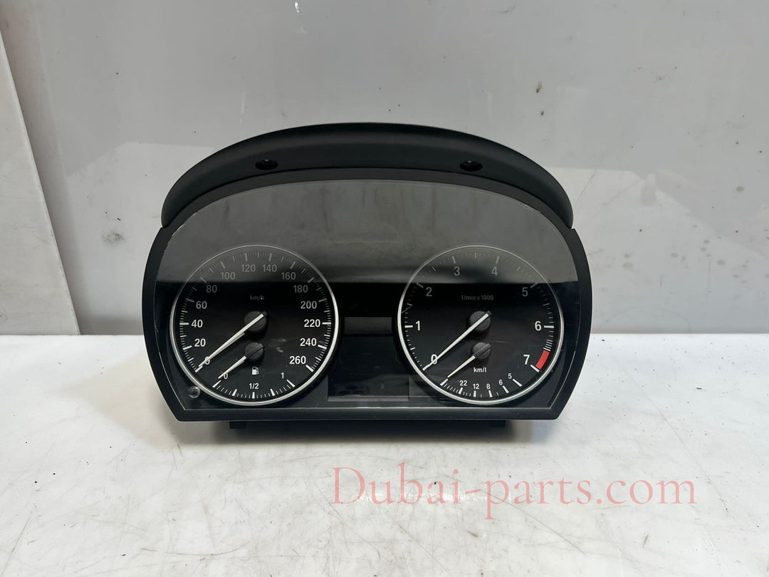 2011-2012 BMW X1 E84 Instrument Cluster SPEEDOMETER 9242340 OEM