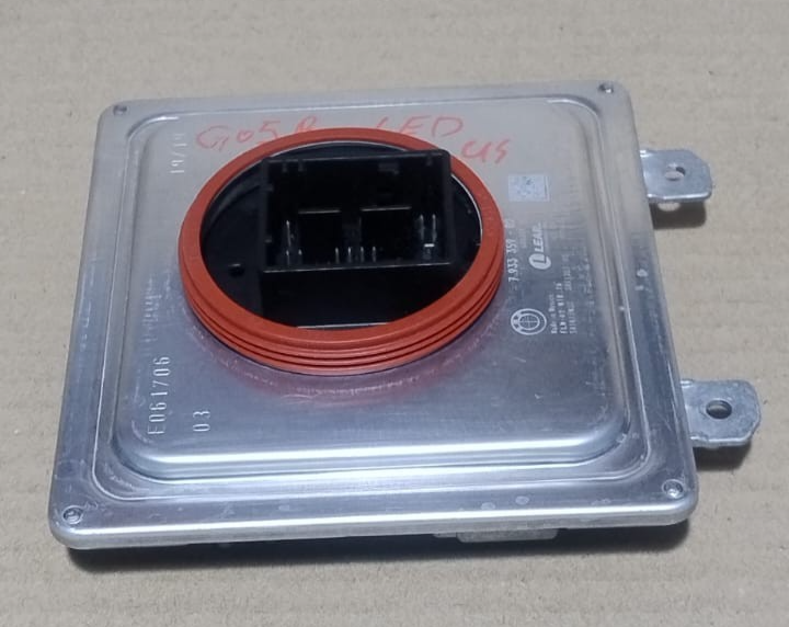 BMW G05 R LED HEADLIGHT CONTROL MODULE ADAPTIVE BALLAST US - 7933359