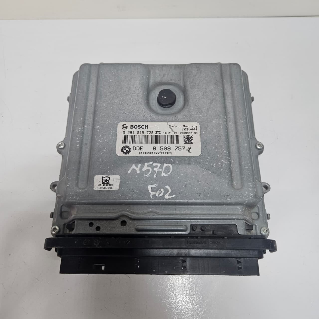 BMW 5 7 Series F07 F10 F01 F02 Engine Control Unit N57 D30A Diesel 8509757 OEM