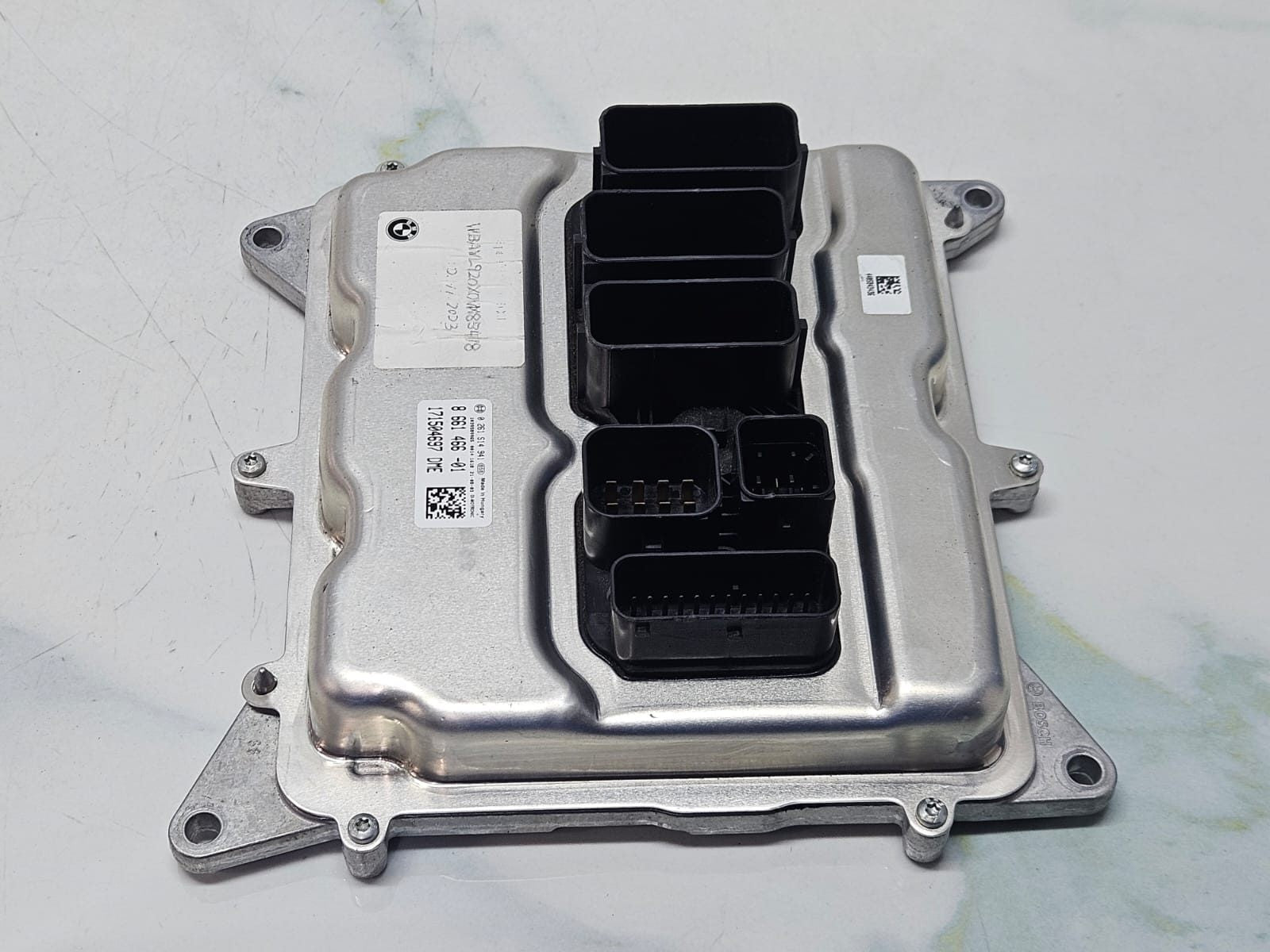 BMW X1 20i E84 N20 ENGINE CONTROL UNIT ECU ONLY DME 8661466 OEM