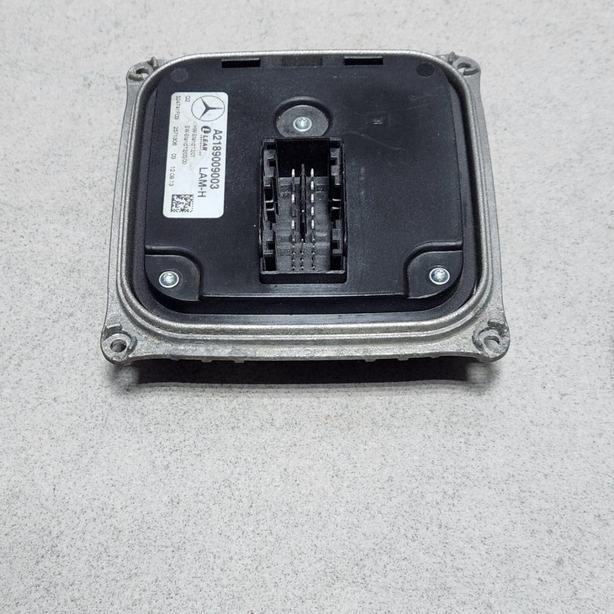 2011-2014 Mercedes-Benz CLS350 Headlight LED Module Ballast Unit A2189009003