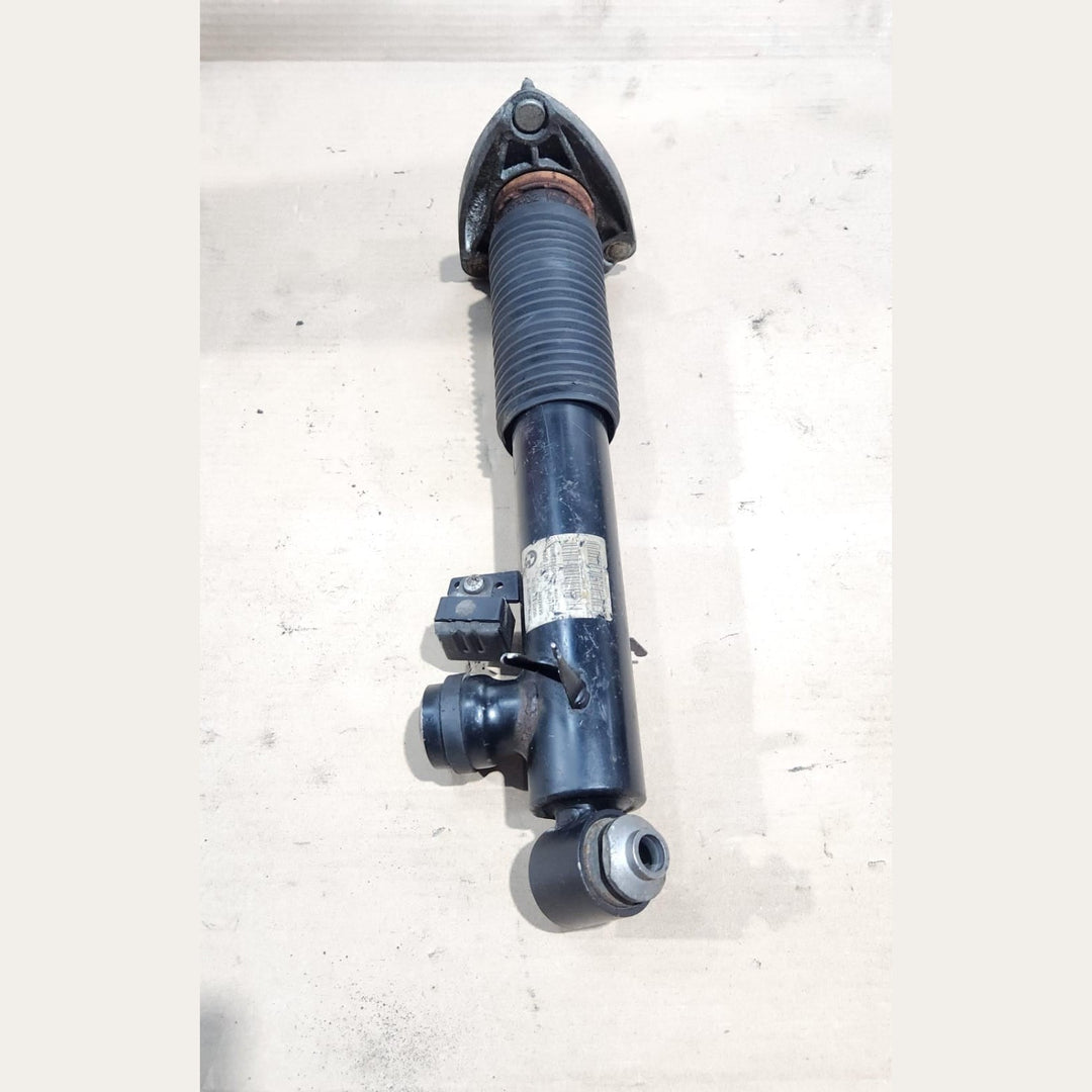 2013 BMW X5 Shock Absorber Rear Left 6863175 X5 F15 and X6 F15