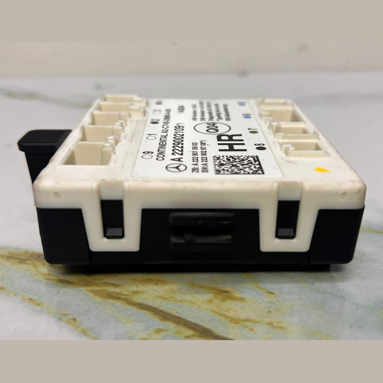 2015-2018 Mercedes-Benz C300 Door Control Unit Module A 2229002109 W205 C-Class