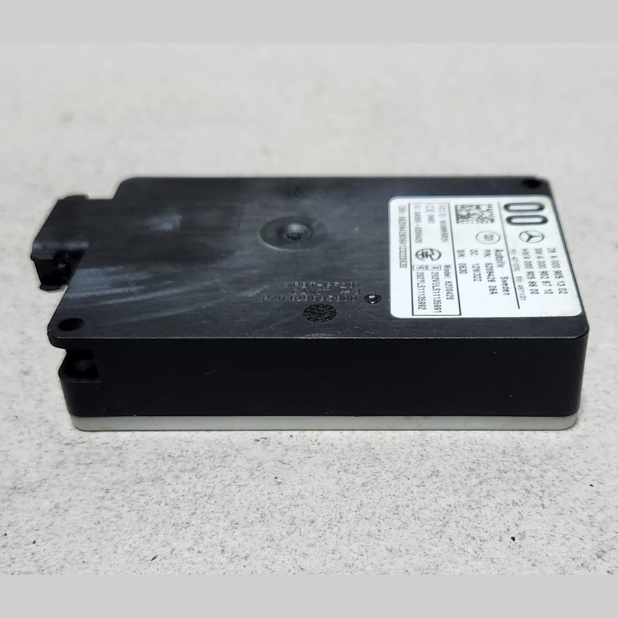 Benz Radar Sensor A0009051302  B-Class W246 W242, A-Class W176, and CLA W156