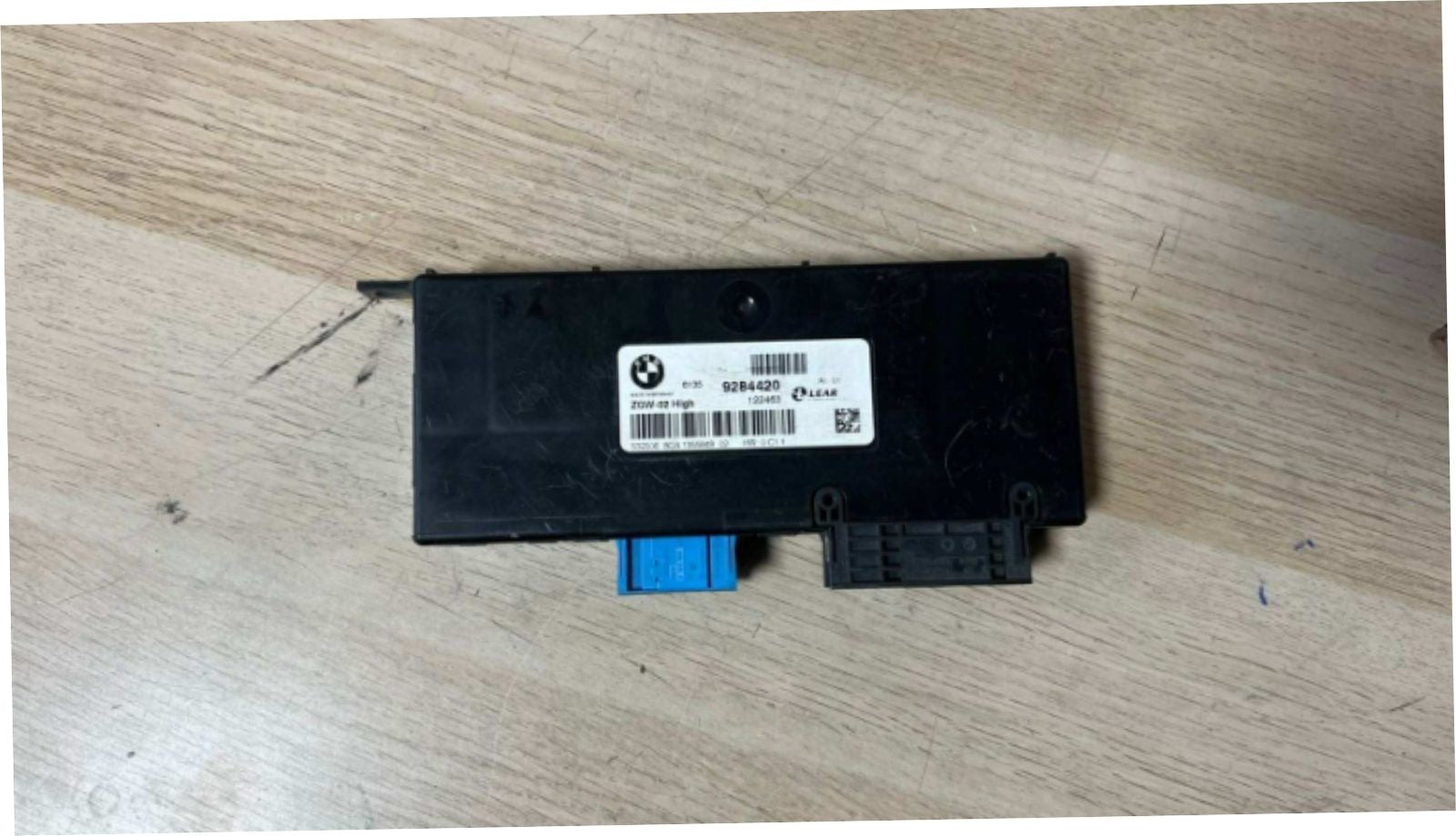 2011-16 BMW 528i Central Gateway Module 9284420 F10, F11, F12, F13, F06, and F01