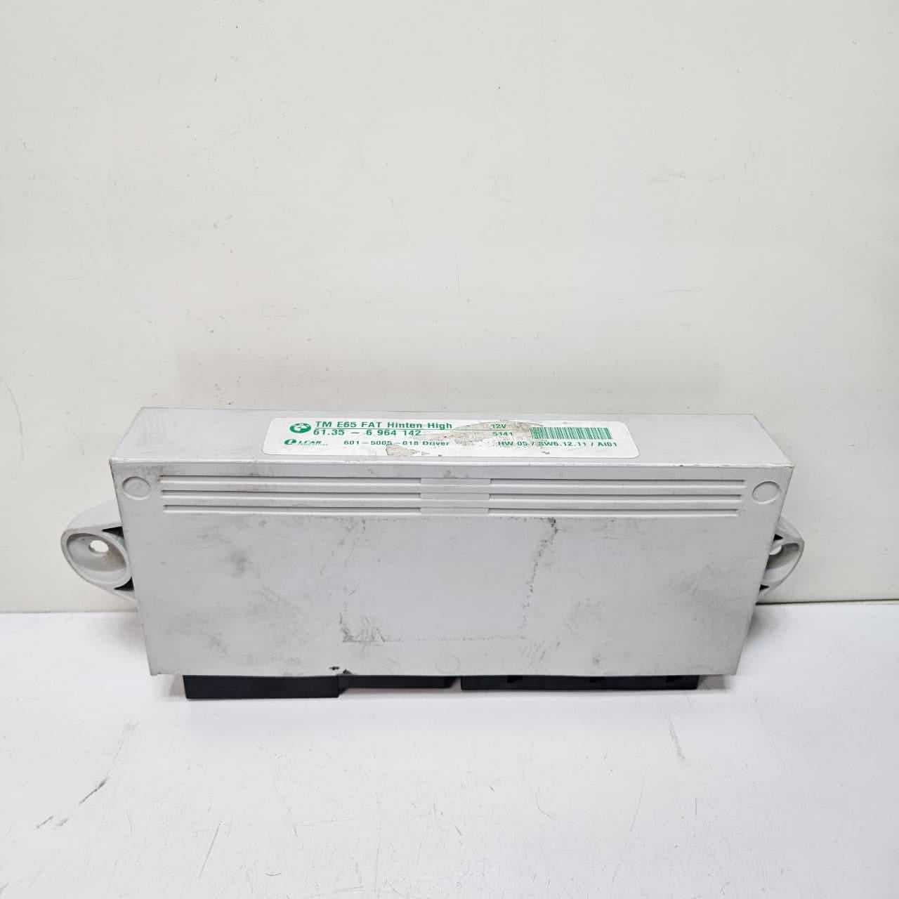 2004-2005 BMW 7 Series E65 E66 745i Door Control Module 6964142