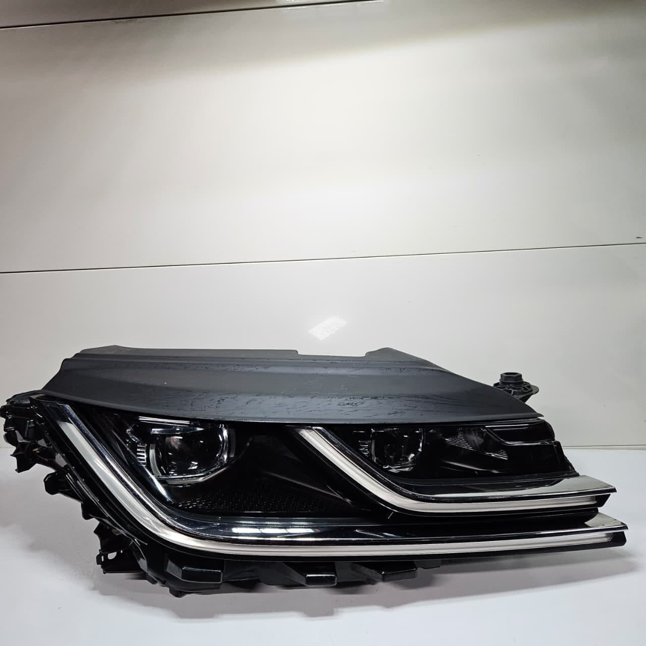 Volkswagen VW Passat CC 2018 LED Headlight 3GG941036 Used