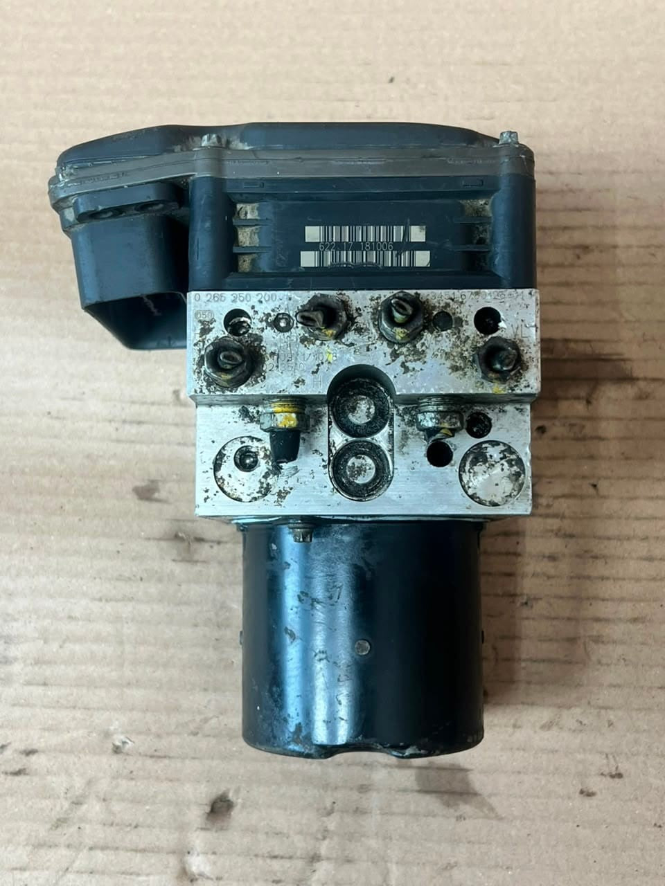 2007-2013 BMW X5 E70 and X6 E71 DSC (085) Abs Control Module 6781594-01