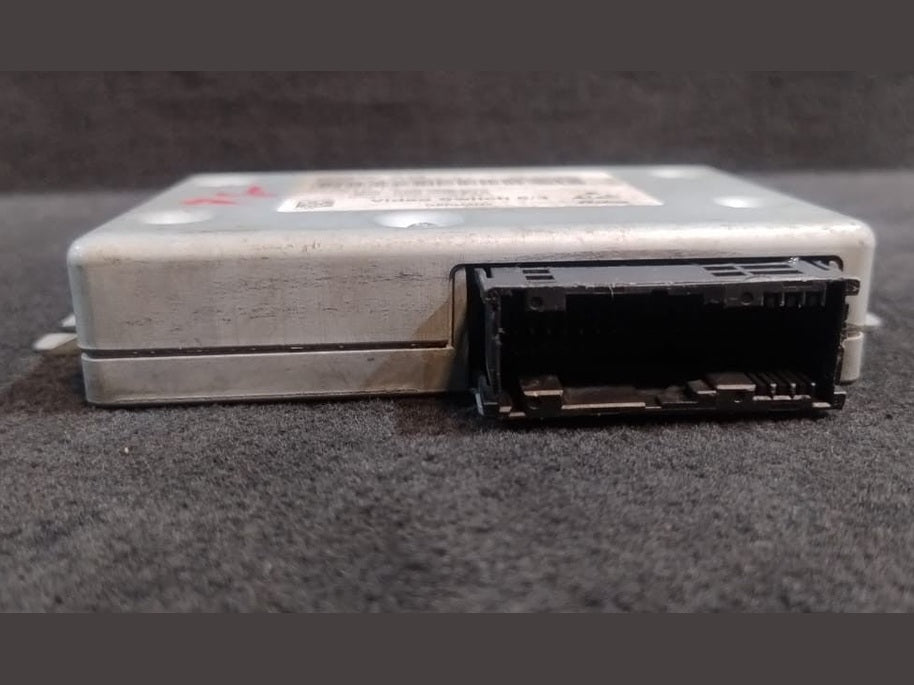 BMW F01 F02 F06 F07 F10 F11 F12 F13 TV MODULE VIDEO SWITCH CONTROL UNIT -9187604