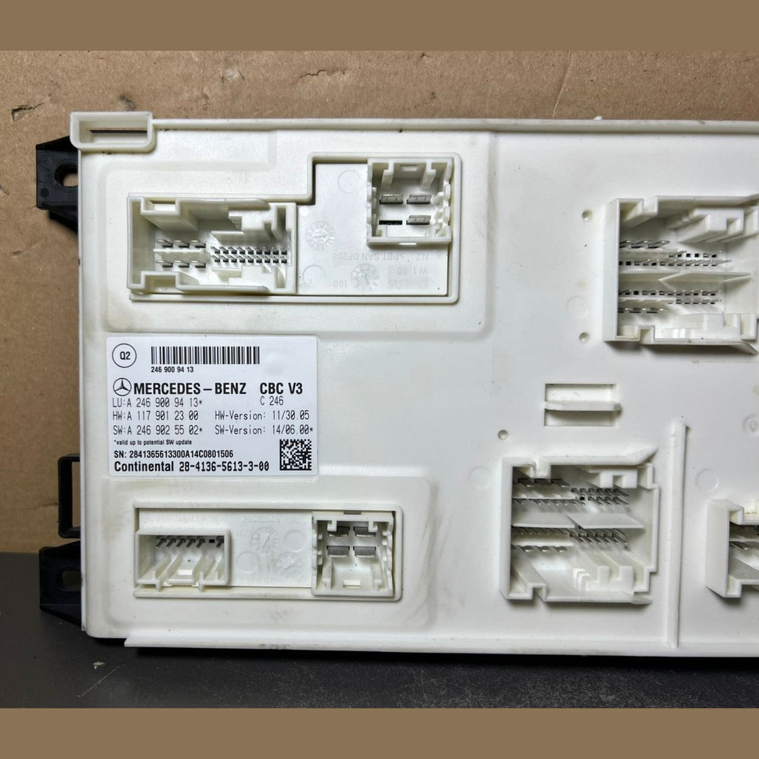 Mercedes-Benz W246 CLA B-Class Front SAM Control Module Unit A246 9009413 OEM