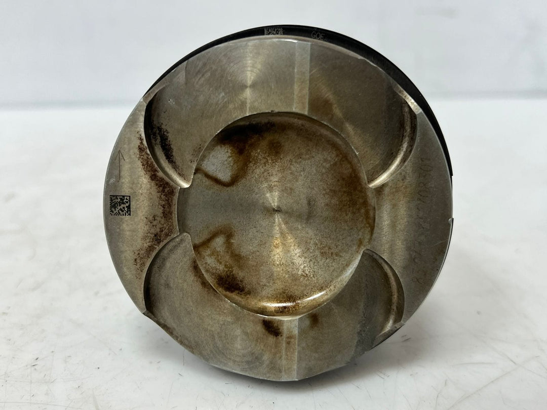 2015 BMW X3 F25 Piston With ENGINE Connecting Rod 8617083 OEM