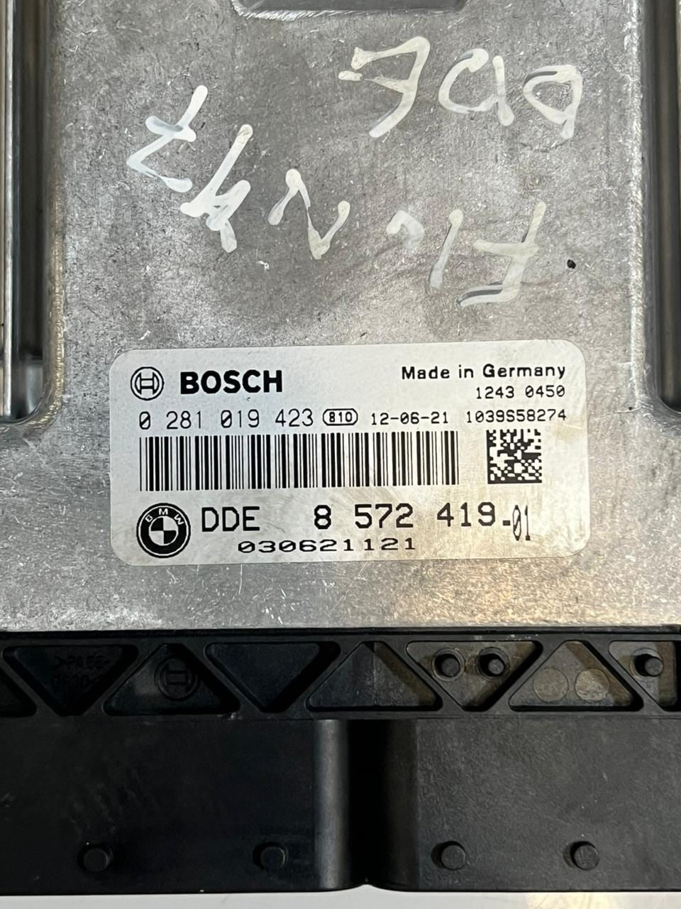 2021 BMW 5 Series F10 N47 Engine Control Unit ECU SET DDE+CAS4+1KEY 8572419