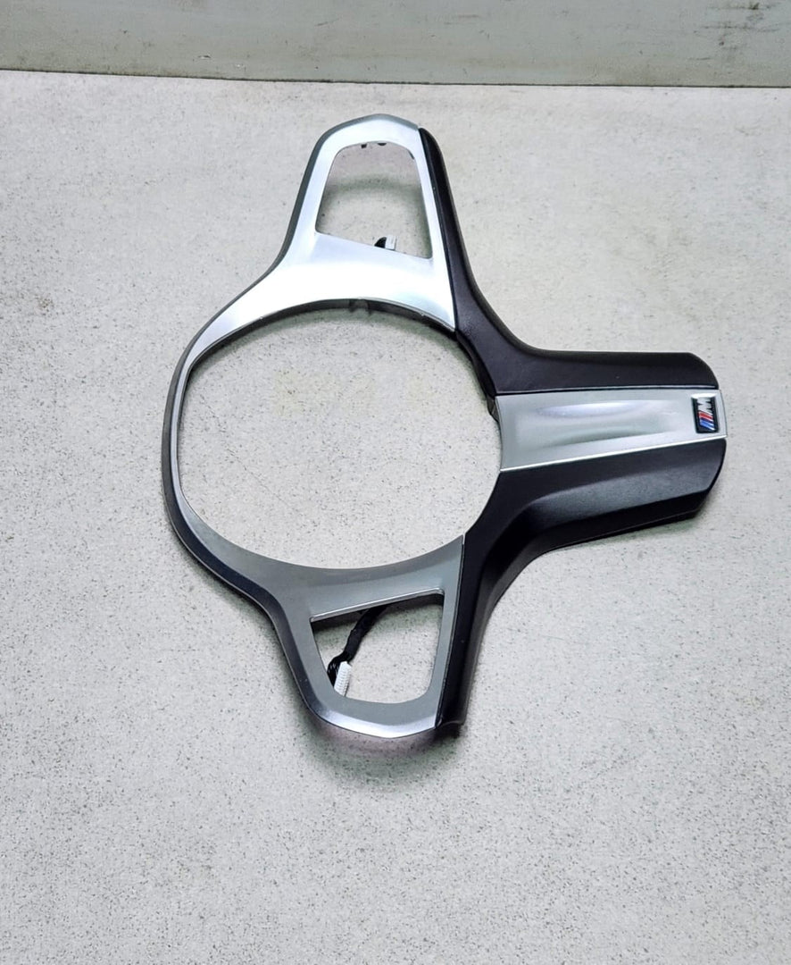 BMW Steering Wheel Center Trim M-Sport Center 62821350 2 Series F44