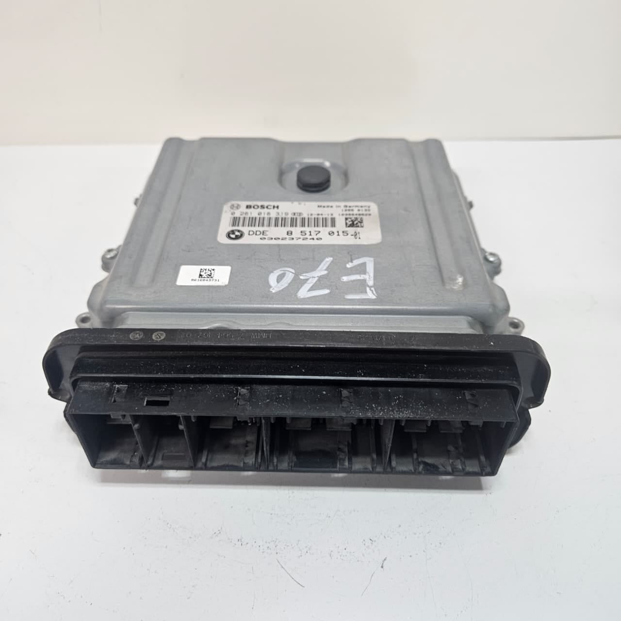2007-2013 BMW X5 E70 X6 with N57 3.0D Diesel Engine Control Unit DDE 8517015