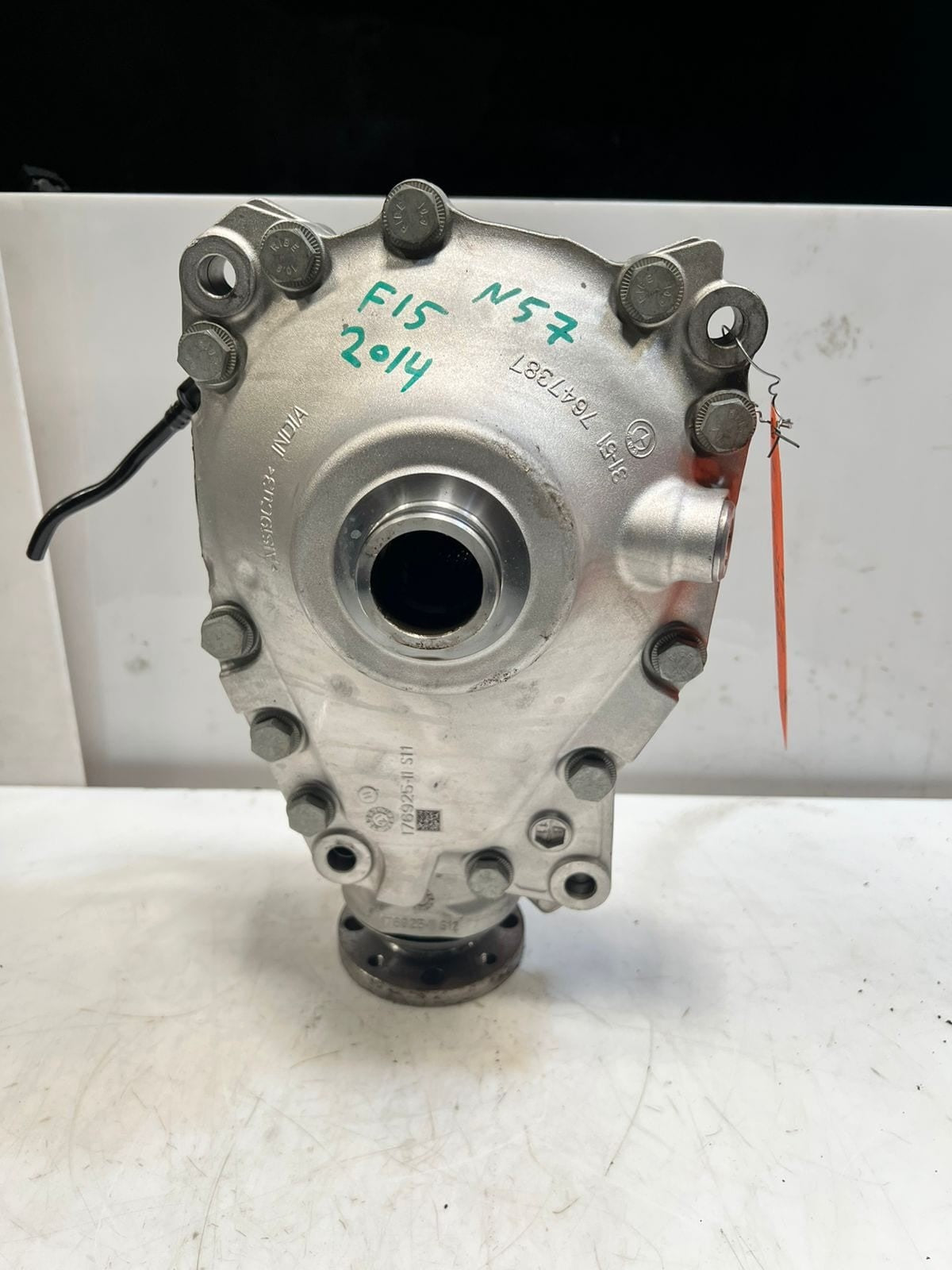 2014 BMW X5 F15 N47 X6 E71 F10 F20 F30 E70 Front AXLE Differential 8635861 OEM
