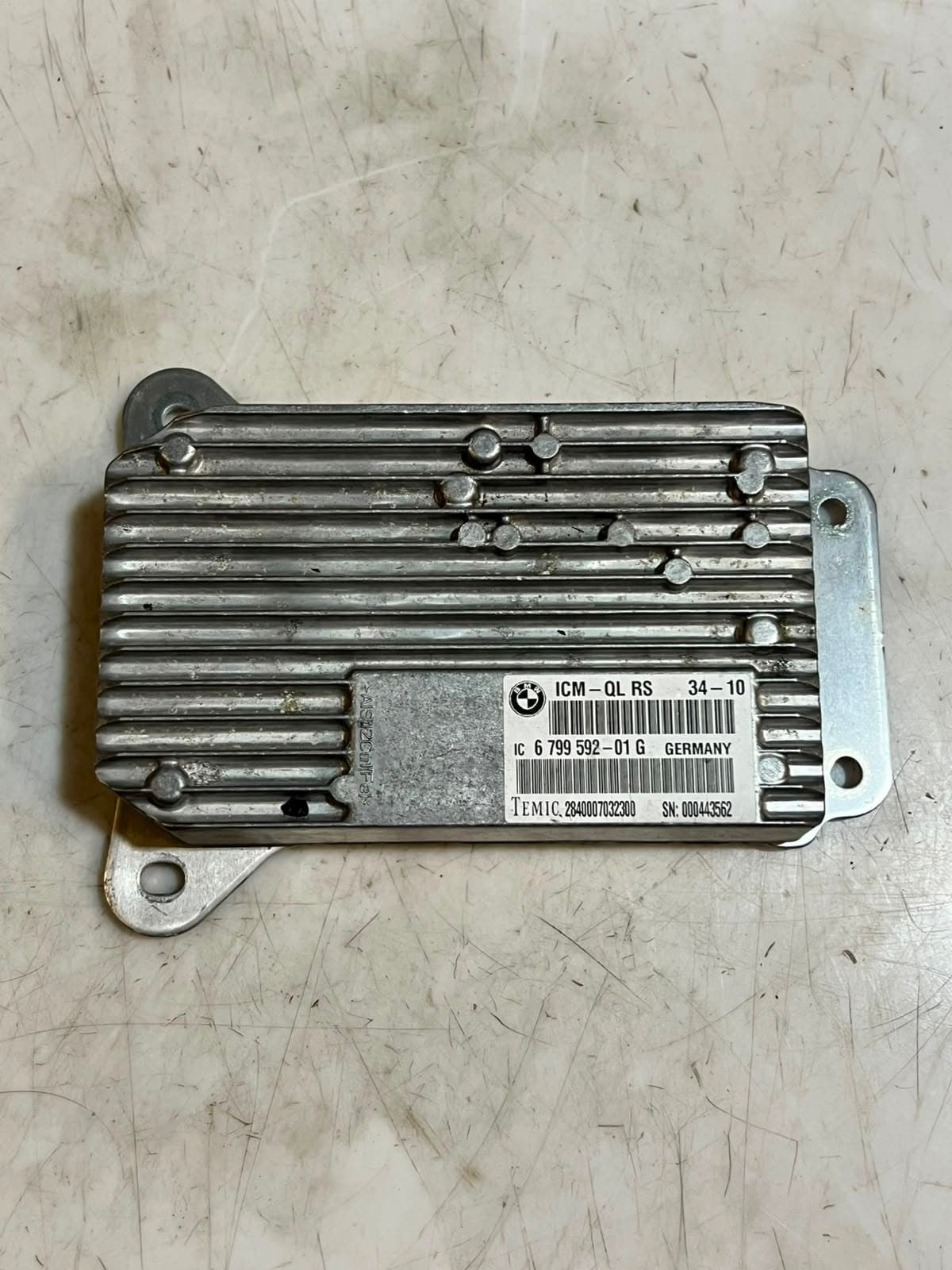 2011 BMW 750Li F01 F02 F07 F10 F11 Active Cruise Control Module 6799592 OEM
