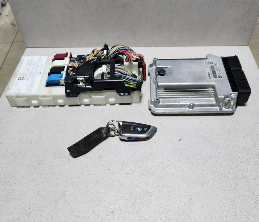 2010-2017 BMW X3 F25 30d xDrive F32 F33 430d Engine Control Unit 8577839 ECU SET
