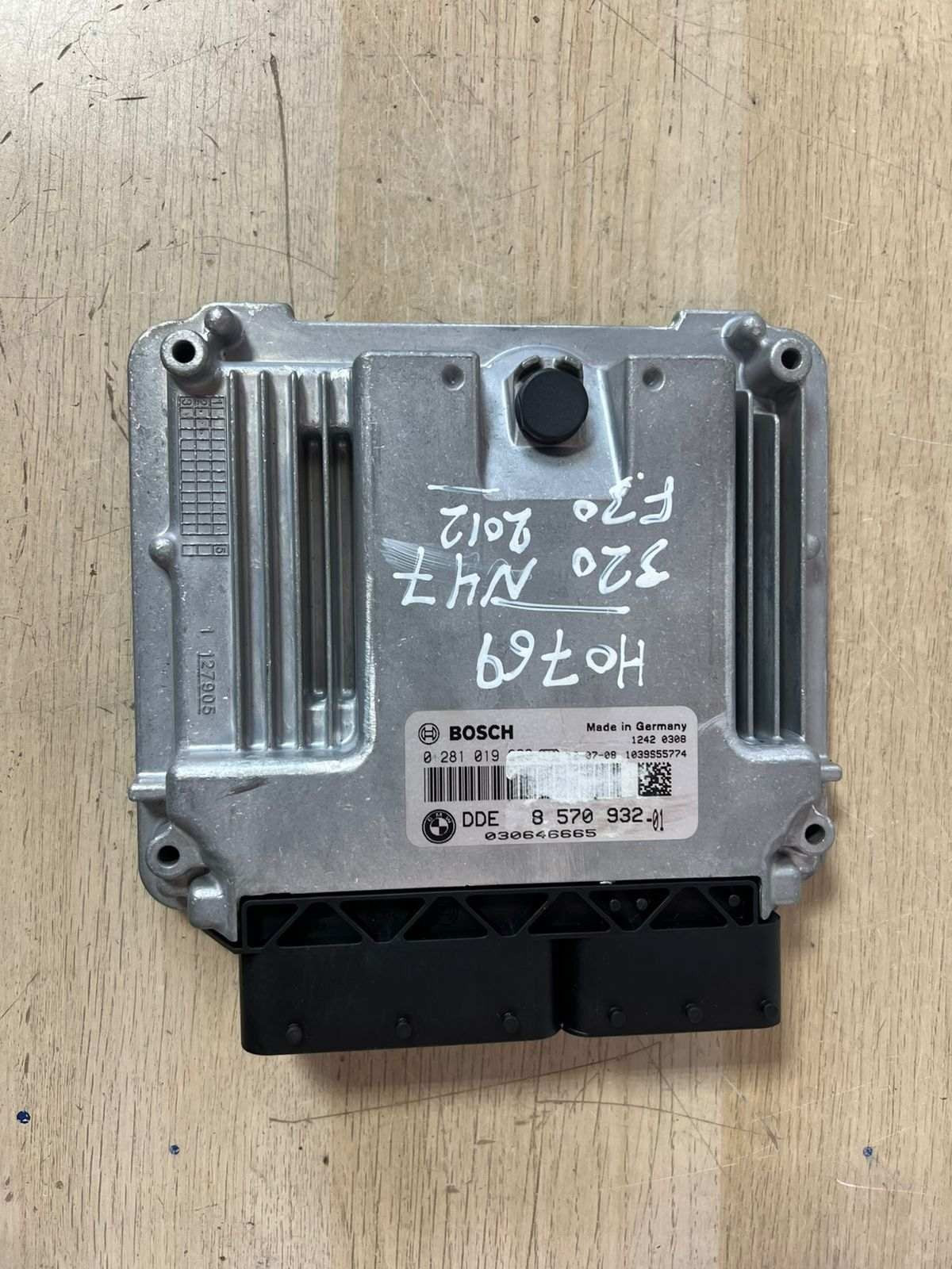 2012 BMW 320I N47D F30 Engine Control Unit COMPLETE SET DDE + FEM + 1KEY 8570932