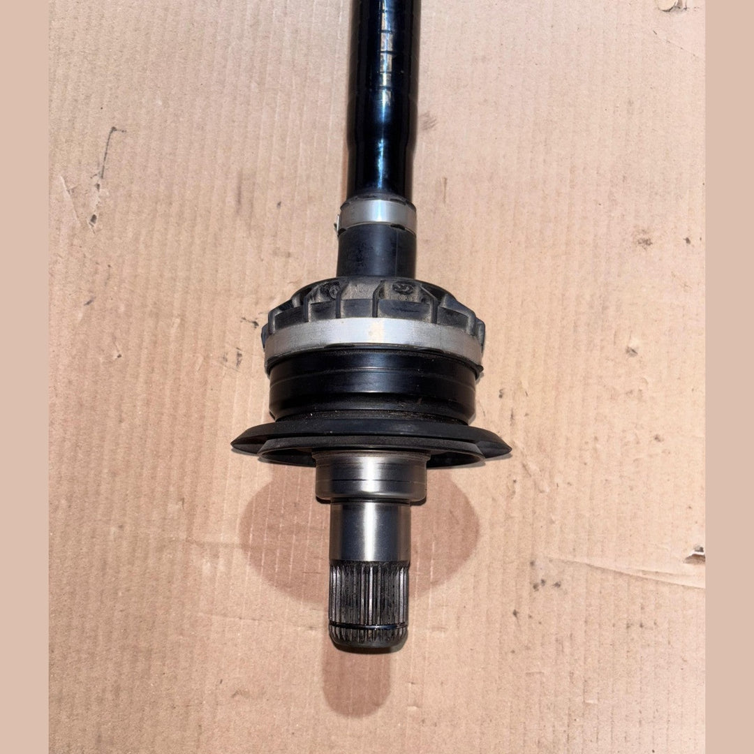 BMW 4 SERIES G22 M440IX B58 REAR LEFT OUTPUT SHAFT DRIVE AXLE OEM 3320-8689555