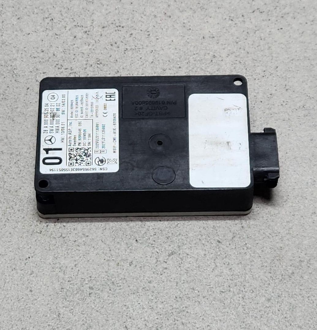 Mercedes Blind Spot Assistant Radar Sensor A0009052504 E CLA CLS ML GL Class