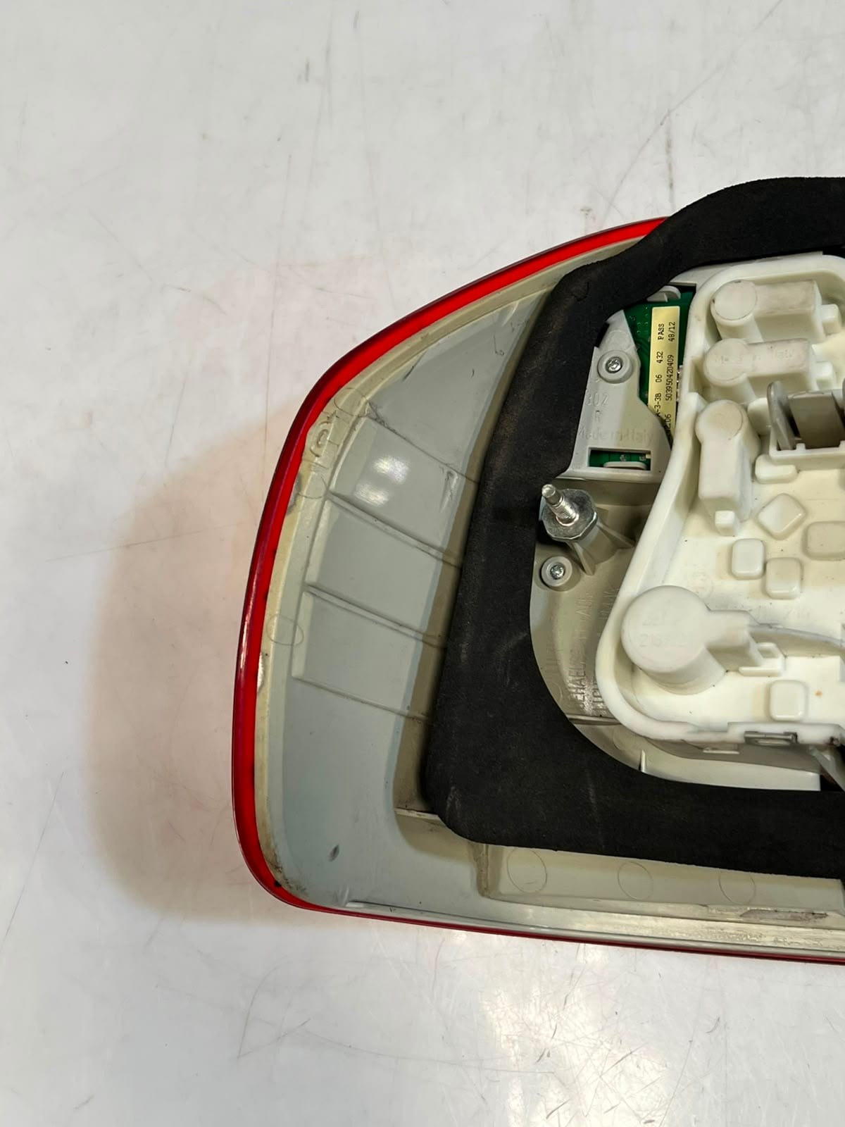 2009-2011 BMW 3 Series E90 323i Rear Right Tail BACK Light 7289430 USA OEM