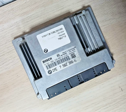 BMW X5 E70 BMW X5 4.8i DME ECU Engine Control Unit OEM 7582306