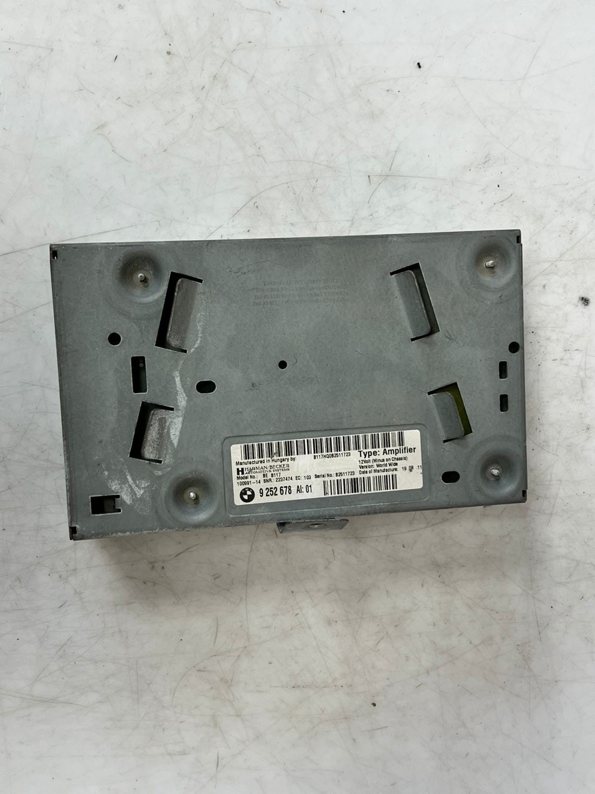 BMW 7 Series F01 F02 F04 Hifi System Audio Amplifier 9252678 OEM