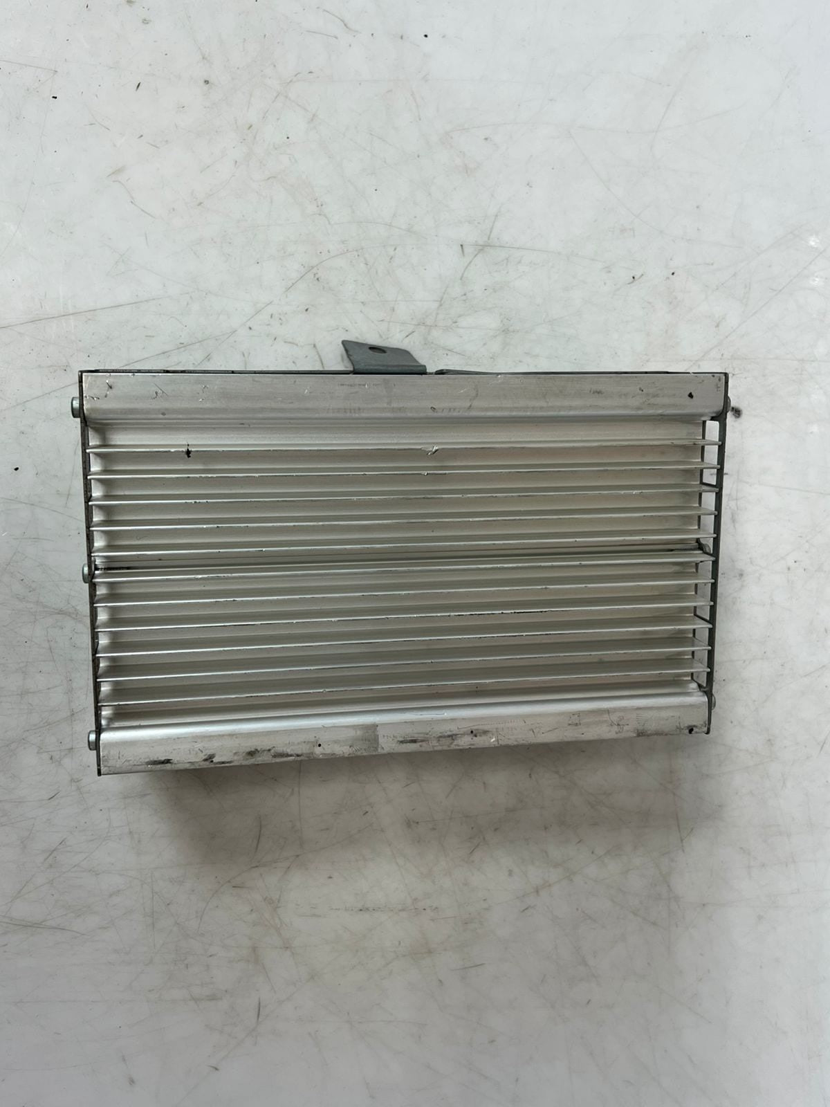 BMW F10 and F11 5 Series HiFi sound system Audio Amplifier 9241335 OEM