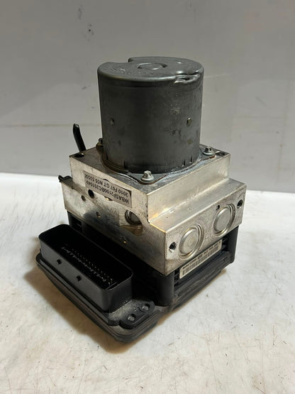 2010-2015 BMW 7 Series F01 F02 xDrive F07 GT F10 740i ABS Pump Module 6799147