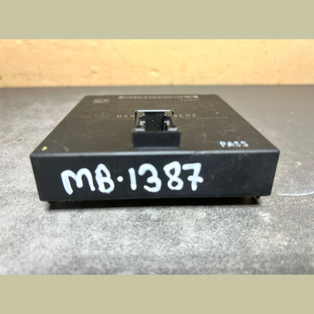 2007-2013 Mercedes-Benz W221 S-Class Gateway Control Module A221 5402762 OEM